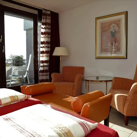 Koenigsegg Mit Hallenschwimmbad Reichenau